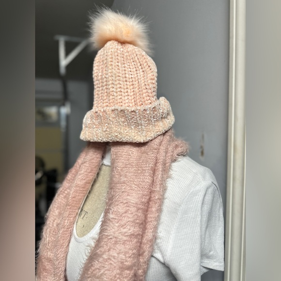 Baby Pink Knit Scarf and Beanie Hat Set - Picture 6 of 7